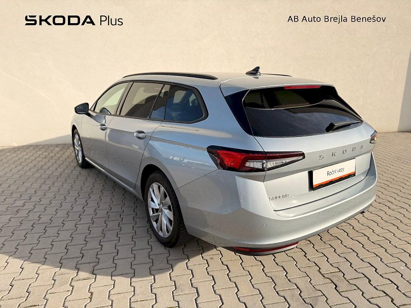 Škoda Superb (2024) COMBI SELEC TD 110/2.0 A7F - fotka 7 z 35