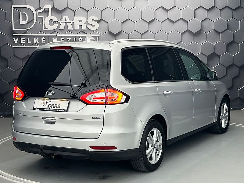 Ford Galaxy 2.5 HEV TITANIUM 7 míst - fotka 4 z 70