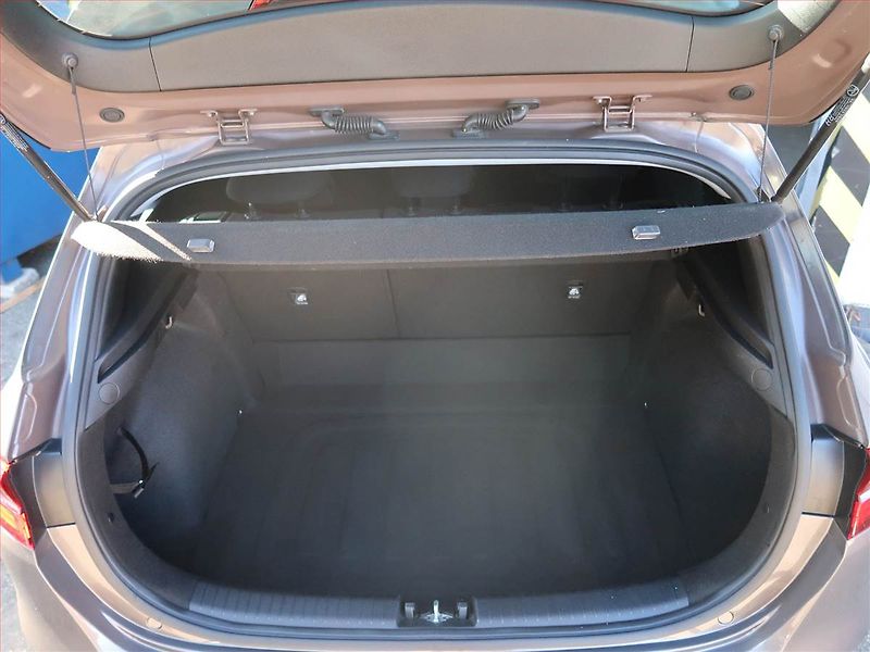 Kia Ceed (2021) Fresh 1.0 T-GDI, ČR,1.maj - fotka 14 z 17