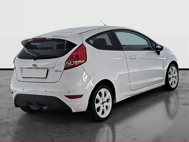 Ford Fiesta (2011) Comfort 1.25, Park. senzory - fotka 5 z 17