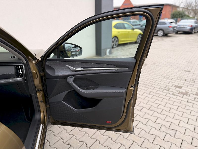 Škoda Kodiaq (2024) SELEC 4X4 TD 142/2.0 A7A - fotka 27 z 27