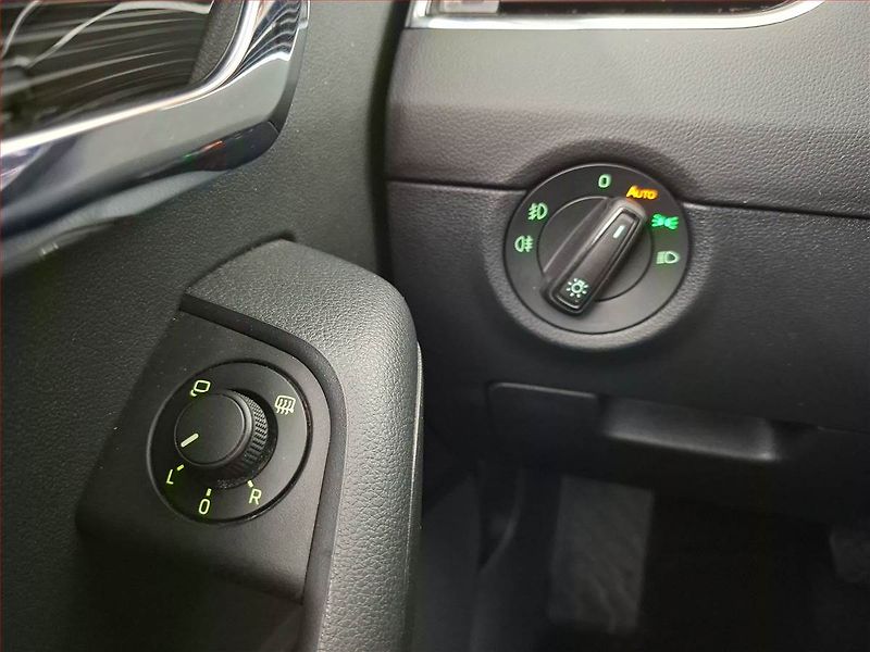 Škoda Octavia (2018) Style 1.4 TSI, Automat - fotka 17 z 18