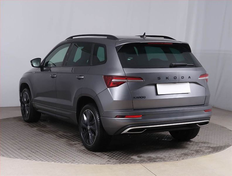 Škoda Karoq (2024) Sportline 1.5 TSI - fotka 4 z 19