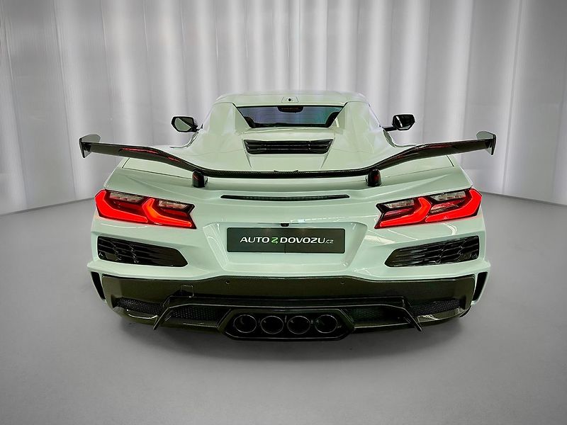 Chevrolet Corvette 5.5 V8 LT6 C8 Z06 CONVERTIBLE - fotka 6 z 31