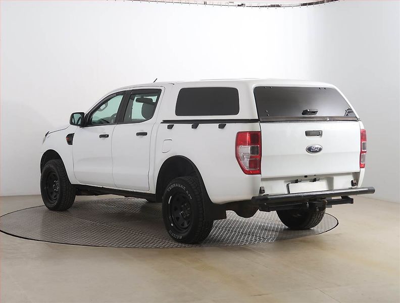 Ford Ranger (2017) 2.2 TDCi, 4X4 - fotka 4 z 18