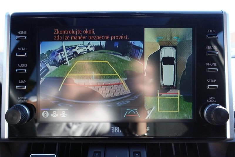 Toyota RAV4 2,5 PHEV Plug-in Selection VIP - fotka 28 z 38