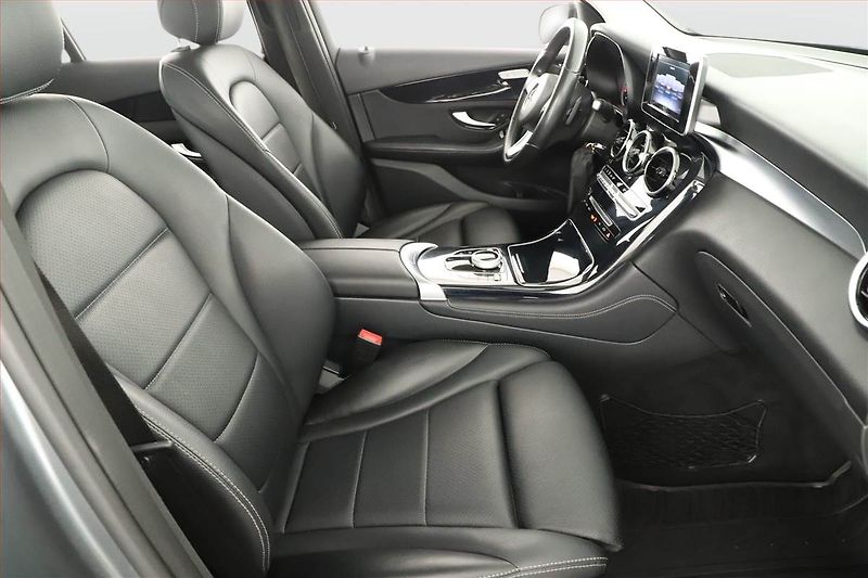 Mercedes-Benz GLC (2017) 220 d 4MATIC - fotka 7 z 21