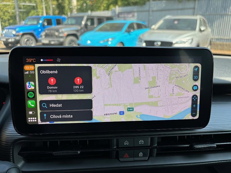 Jeep Avenger (2025) Electric 54 kWh ALTITUDE 156k - fotka 29 z 36