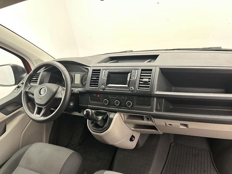 Volkswagen Transporter 2.0 TDI - fotka 5 z 23