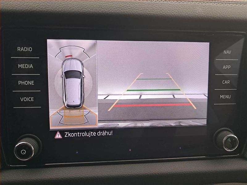 Škoda Kodiaq (2023) Laurin&Klement 2.0 TDI - fotka 19 z 23