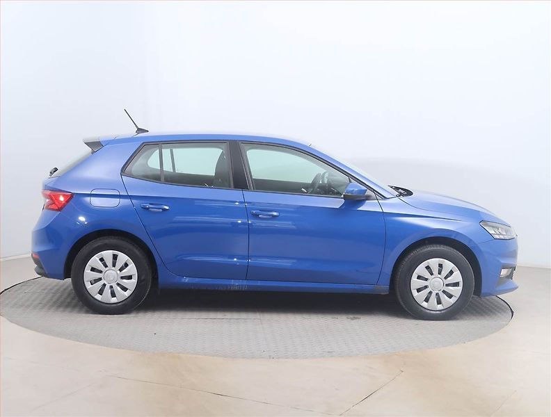 Škoda Fabia (2024) Selection 1.0 TSI, Serv.kniha - fotka 6 z 14