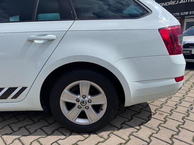 Škoda Octavia (2015) 1,6 TDI 81 KW TAŽNÉ KOLA - fotka 14 z 50