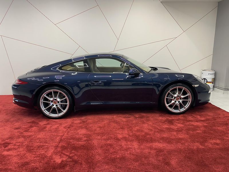 Porsche 911 (2013) Carrera CAMERA*XENON*PANO*DPH - fotka 5 z 14