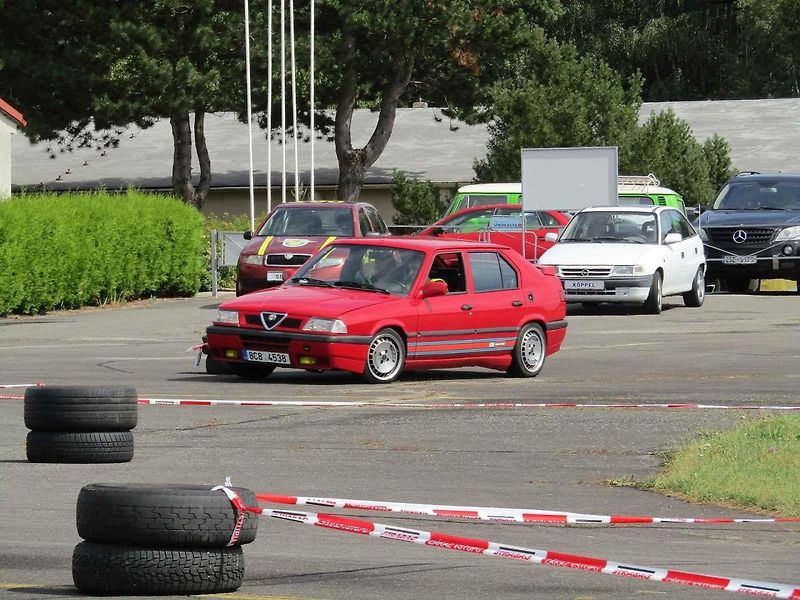 Nultý ročník srazu vozů Alfa Romeo v Jihočeském kraji.