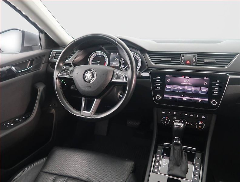 Škoda Superb (2019) Laurin&Klement 2.0 TDI, 4X4 - fotka 7 z 19