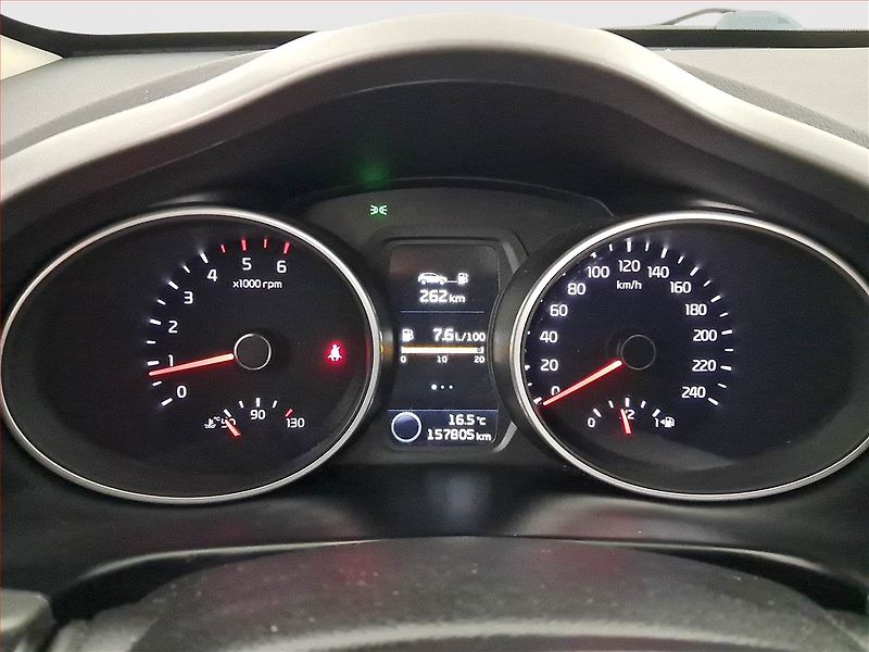 Kia Sportage (2015) 2.0 CRDi, 4X4, Xenony - fotka 11 z 19
