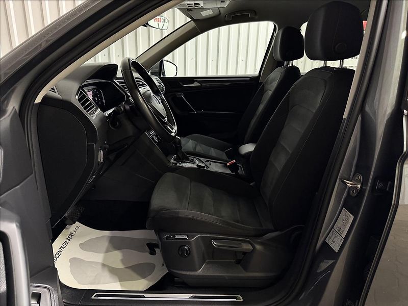 Volkswagen Tiguan Allspace 2.0TDI 140kW 4M R-LINE NEZ-TOP - fotka 31 z 49