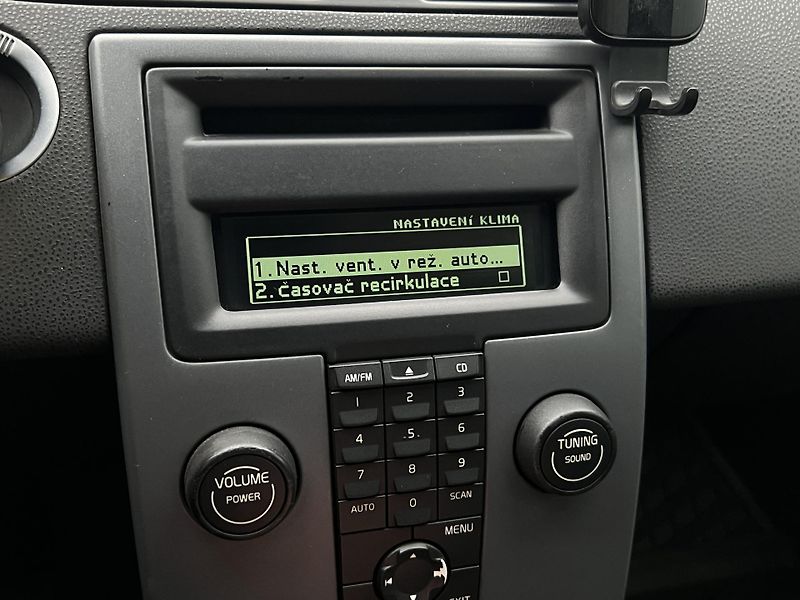 Volvo V50 1.6D SENZORY - fotka 28 z 36