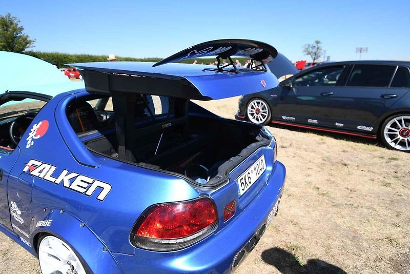 Tuningový sraz v Cebivi v sobotu 15. srpna pořádala skupina Car Meet Plzeň.