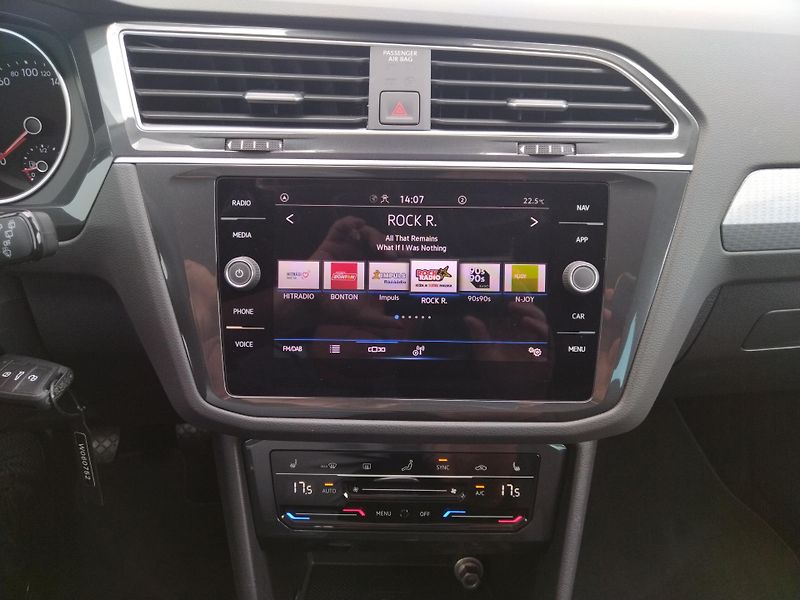 Volkswagen Tiguan Life 1.5 TSI 110kW - fotka 19 z 27