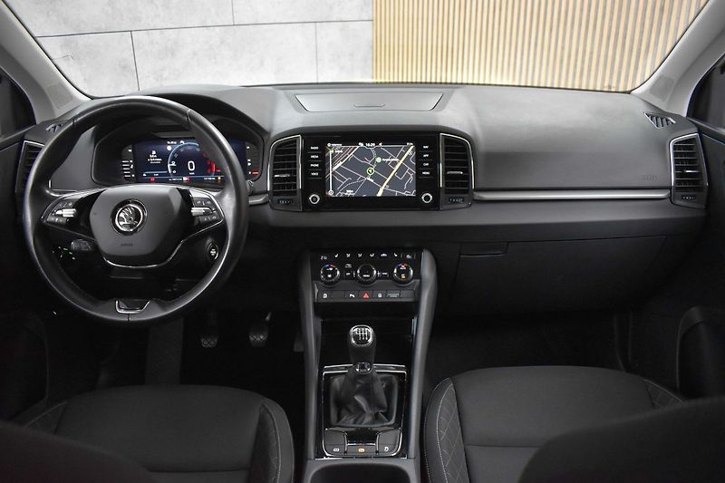 Škoda Karoq 2.0TDI*REZERVACE* - fotka 7 z 44
