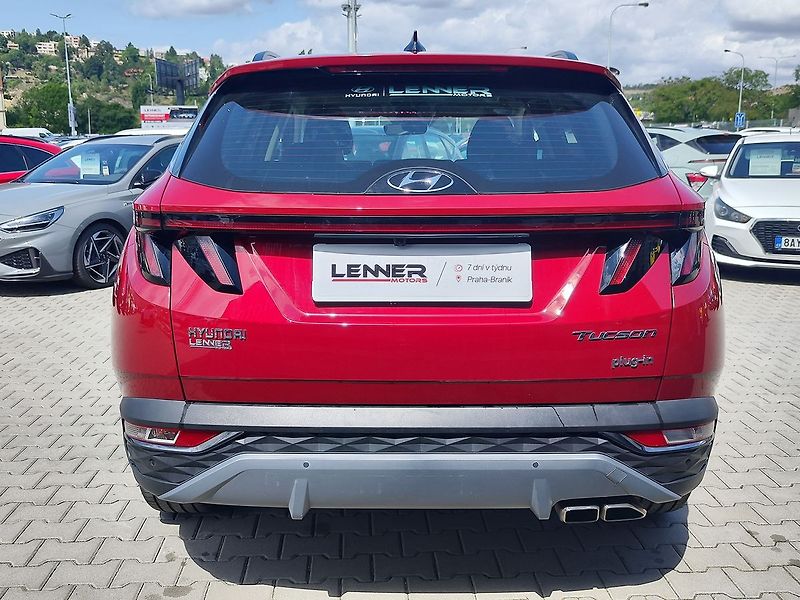 Hyundai Tucson 1.6T-GDI/195kW Smart 4x4 PHEV - fotka 6 z 32