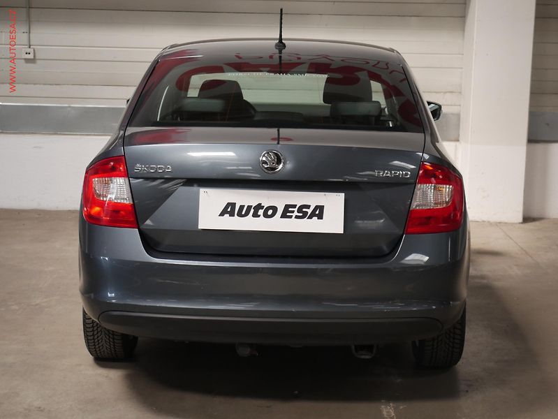 Škoda Rapid (2016) 1.4TDI, ČR, Ambition, el. - fotka 5 z 18