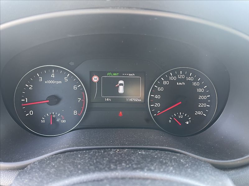 Kia Sportage 1,6 GDi 130kw 4x4 GT-Line CZau - fotka 18 z 39