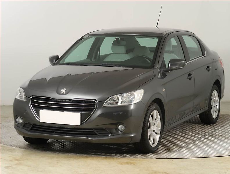 Peugeot 301 (2012) Allure 1.6 HDi, Tempomat - fotka 2 z 21