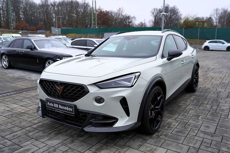 Cupra Formentor VZ5 2.5 TSI DSG 4Drive,Taiga G - fotka 2 z 50