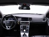 Volvo V60 2,4 D4 V5 120kW AWD R-design - náhled 20