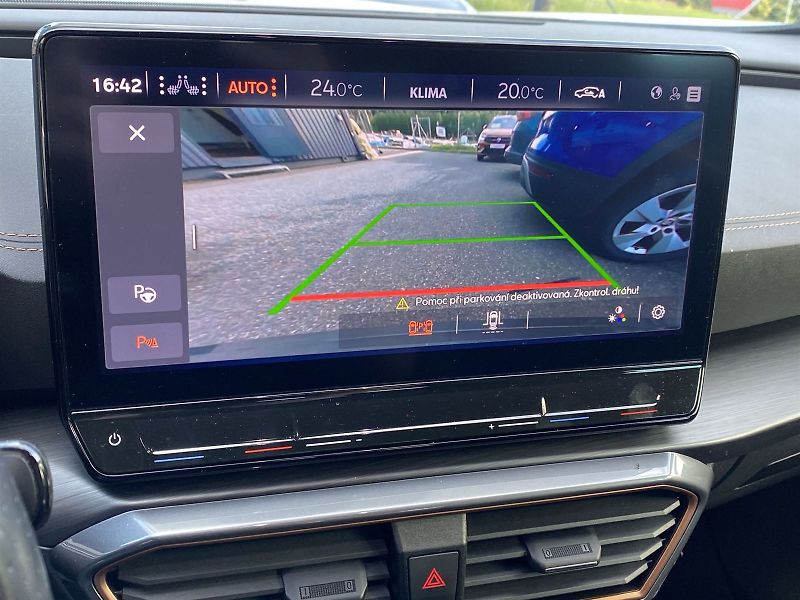 Cupra Formentor (2023) 1.5 TSI DSG - fotka 12 z 41