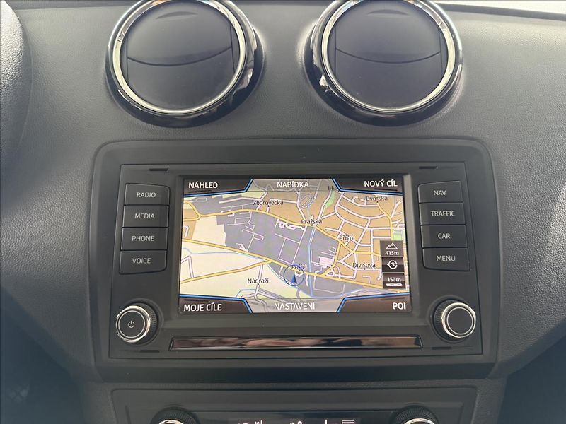 Seat Ibiza 1,2   TSI,ŘEMEN,STYLE,1.MAJITE - fotka 17 z 24