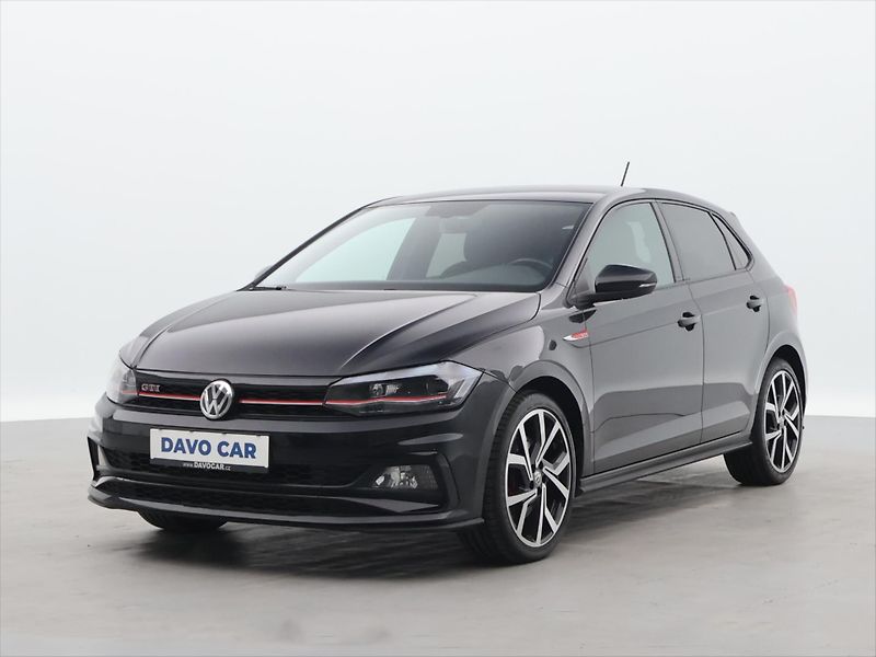 Volkswagen Polo 2,0 GTI 147kW DSG Virtual DPH - fotka 3 z 33