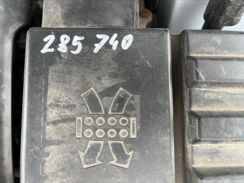 Volkswagen Sharan 2,0 TDi DSG 130KW KLIMA SERVIS - fotka 29 z 38