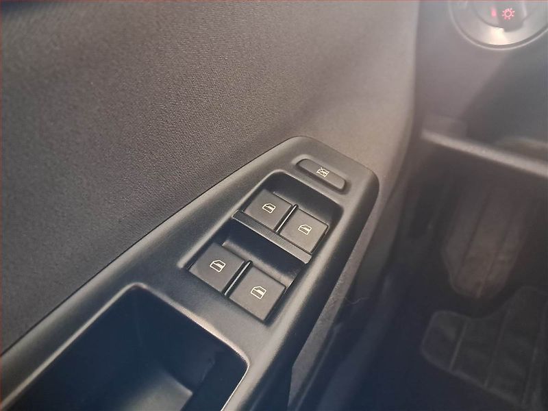 Volkswagen Polo (2008) 1.4 TDI, nová STK, jezdí dobře - fotka 15 z 15