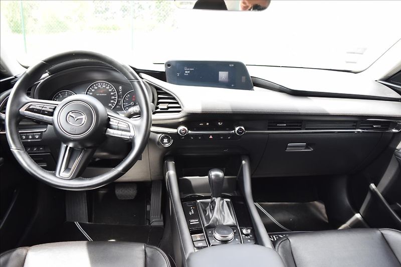 Mazda 3 2,0 i 90KW NÍZKÉ KM KUŽE ALU - fotka 29 z 55