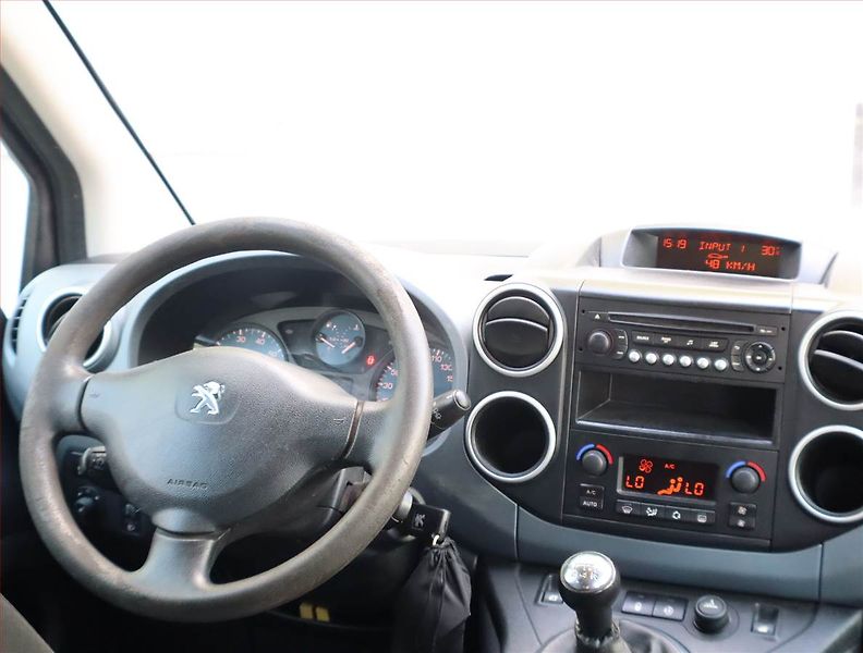 Peugeot Partner (2013) 1.6 HDi, 5Míst, SR - fotka 7 z 13