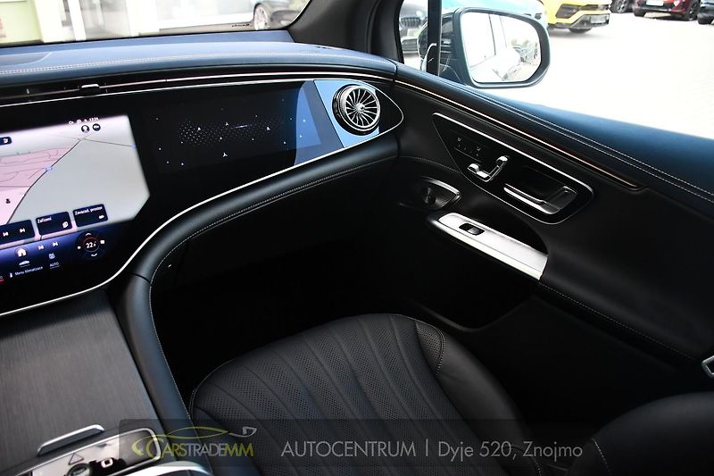 Mercedes-Benz EQE 500 4M PANOR HYPERSCREEN - fotka 23 z 62