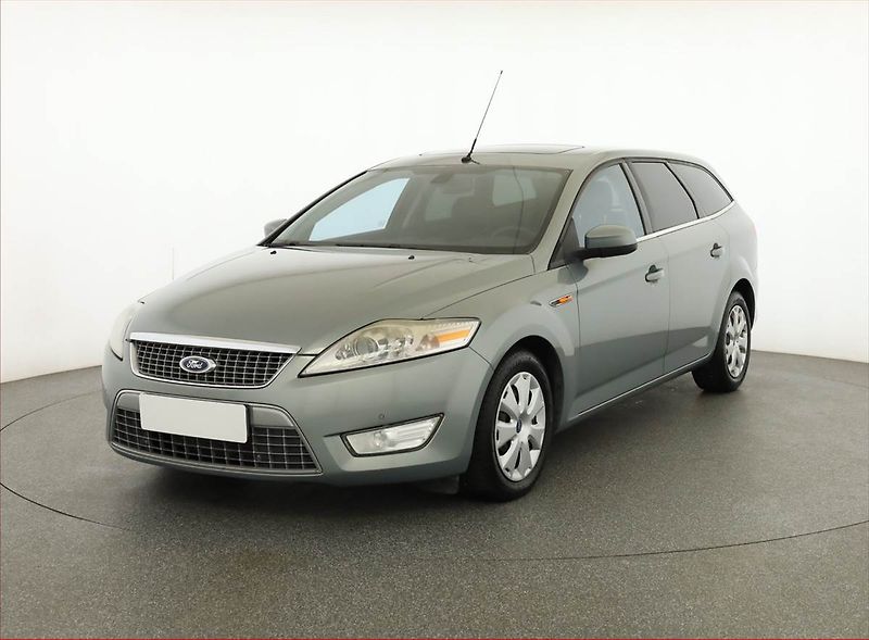 Ford Mondeo (2008) Titanium 2.2 TDCI, Serv.kniha - fotka 2 z 17