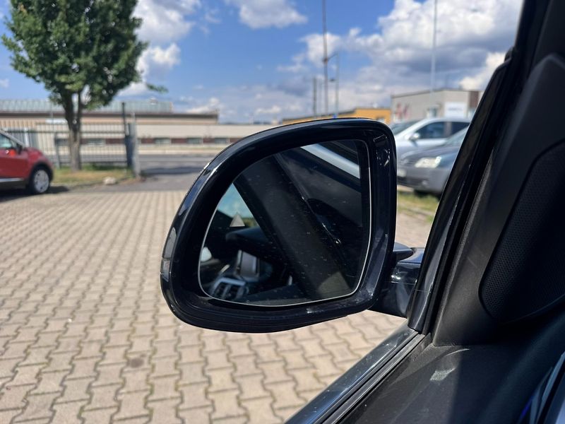 BMW X3 (2018) XDRIVE 2,0i 185 KW STK - fotka 31 z 46