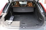 Volvo V90 (2018) D5 AWD Cross Country Pro - náhled 22