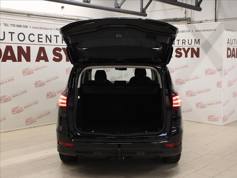 Ford S-MAX 2,0 TDCi 1.majitel - fotka 7 z 32