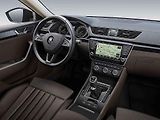Škoda Superb.
