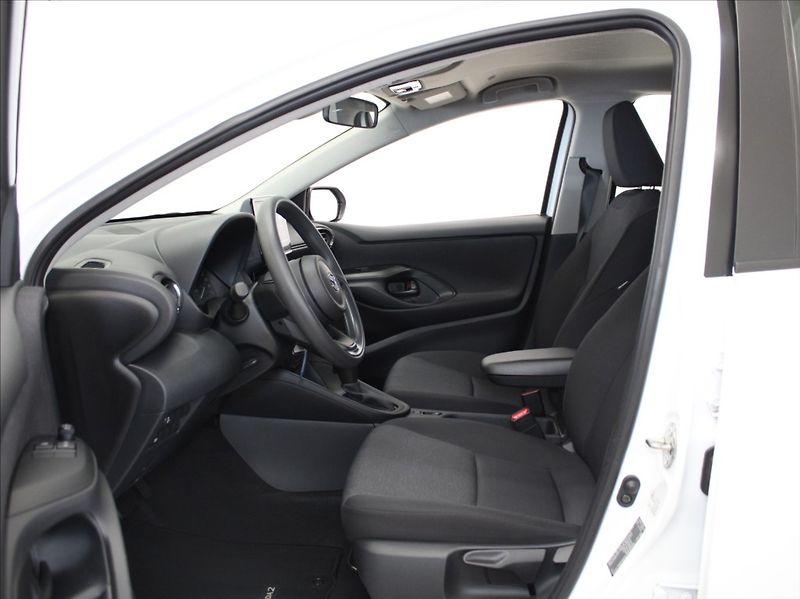 Mazda 2 Hybrid 1,5 HEV Prime-Line 1.maj ČR - fotka 6 z 21