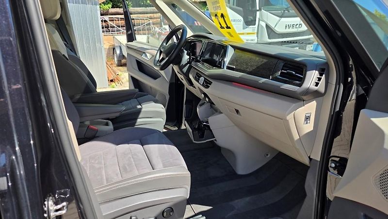 Volkswagen Multivan (2022) 1.4 TSI PHEV 160kW Style - fotka 21 z 51