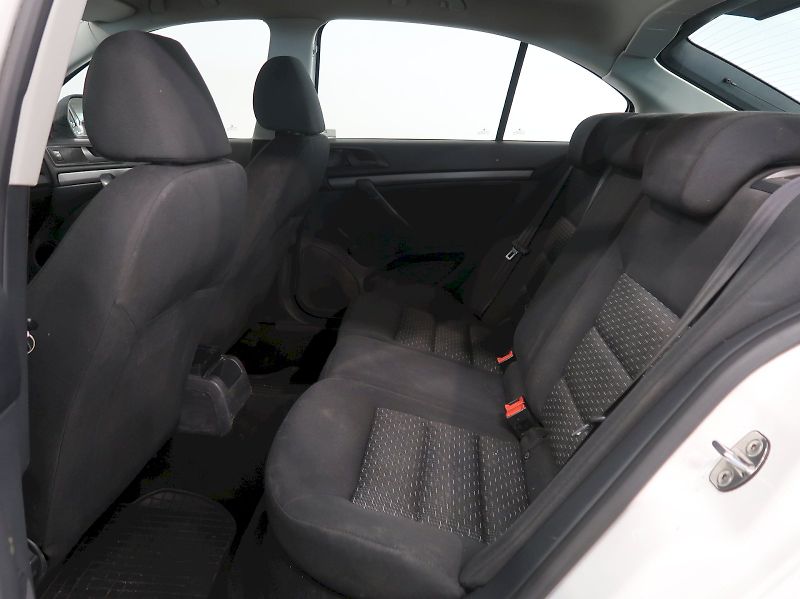 Škoda Octavia (2012) 1.4TSI 90KW KLIMA NOVÁ STK - fotka 15 z 24