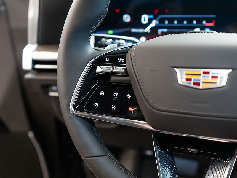 Cadillac Escalade (2025) 6.2 V Supercharged 682 HP 2025 - fotka 20 z 46