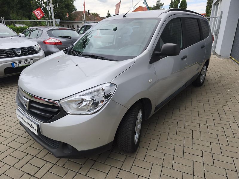 Dacia Lodgy (2013) 1,2TCe-85kW - fotka 1 z 22