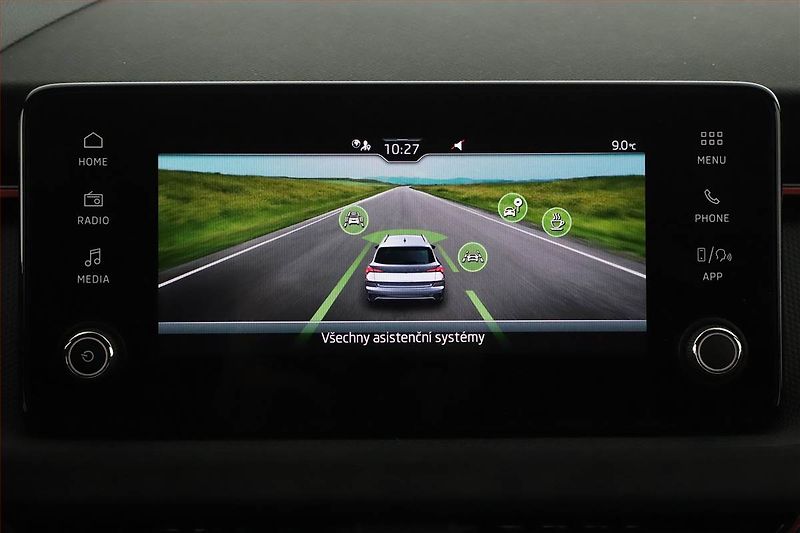 Škoda Kamiq (2025) 1.0 TSI - fotka 14 z 21